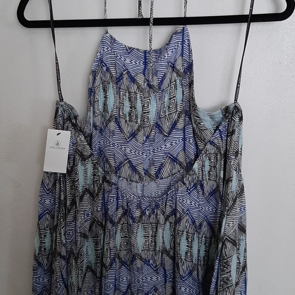 Volcom dress - Picture 3 of 4